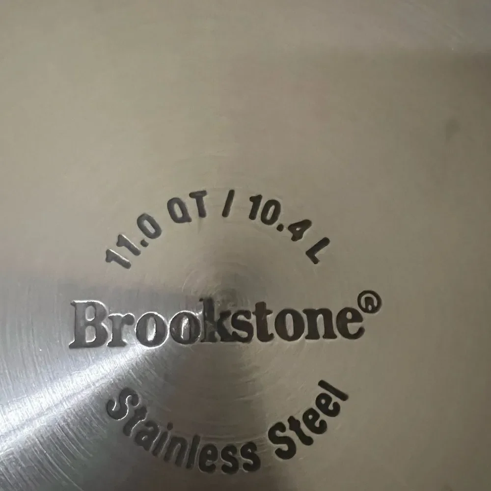 Brookstone 11 quart stainless steel stock pot  NEW
